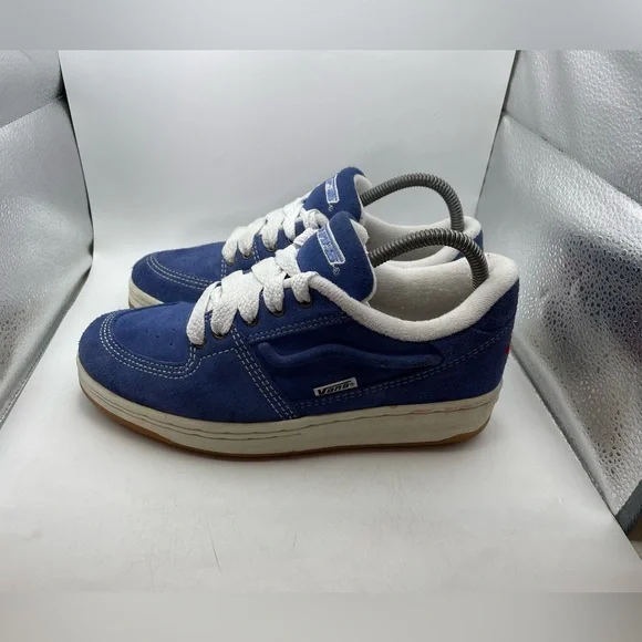 Vintage 1997 Vans Cara Beth womens blue suede sneakers size RARE!